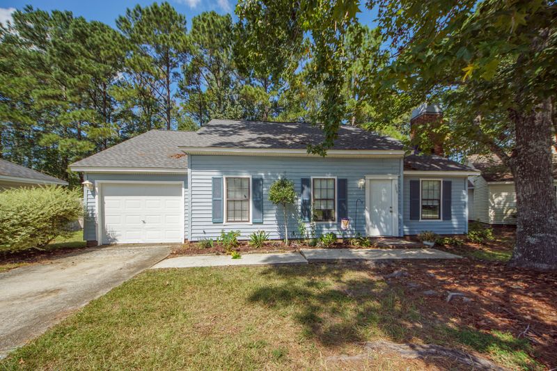 109 Church Pl, Goose Creek, SC 29445