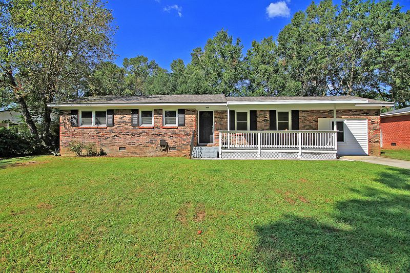 309 Oxford Rd, Ladson, SC 29456