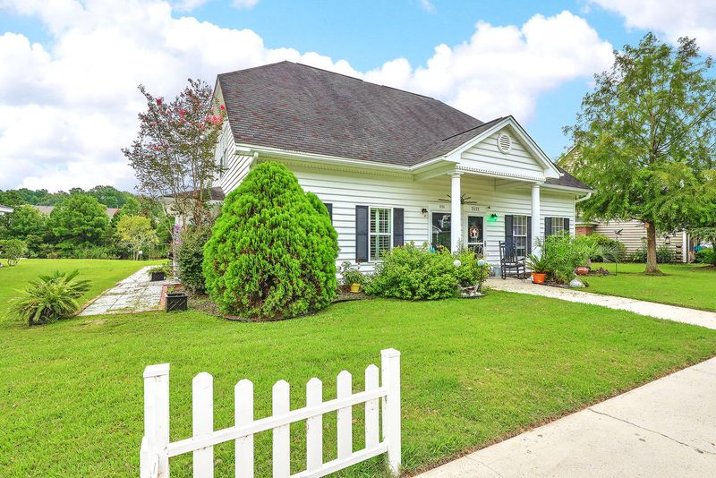 2125 Kings Gate Ln, Mount Pleasant, SC 29466