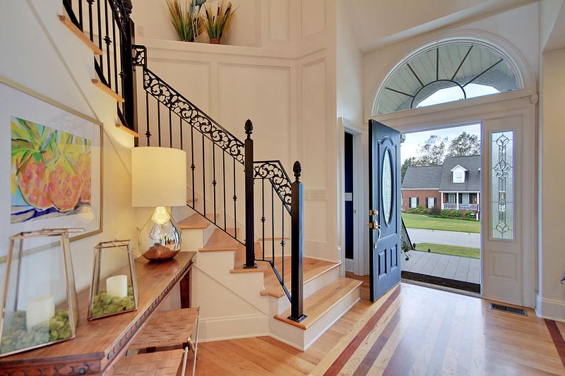 1729 Indigo Island Dr, Hanahan, SC 29410