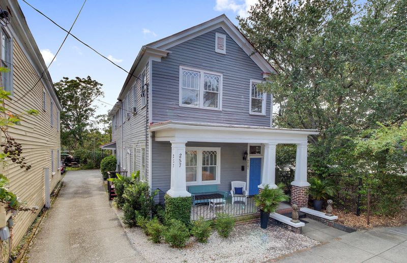 257 Ashley Ave, Charleston, SC 29403