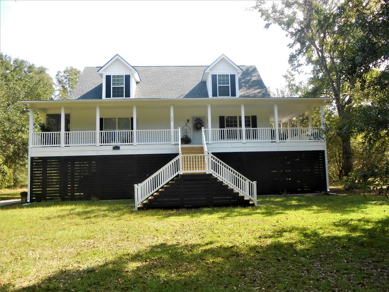 8729 Marsh Aire Ln, Edisto Island, SC 29438
