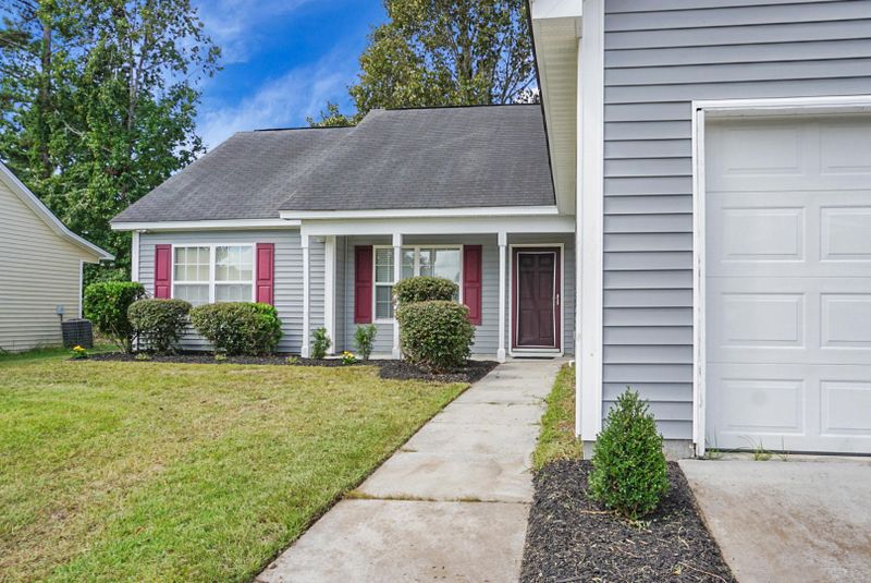 408 Equinox Cir, Ladson, SC 29456