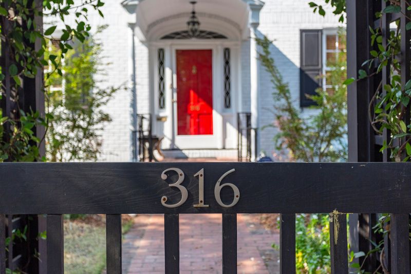 316 Grove St, Charleston, SC 29403