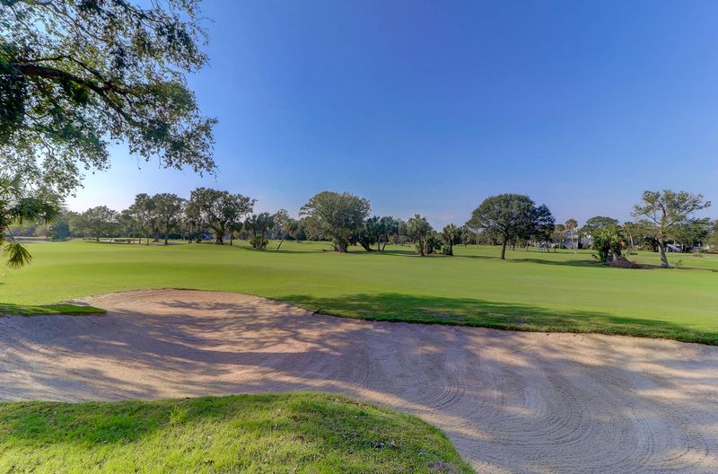 26 Dune Ridge Ln, Isle Of Palms, SC 29451