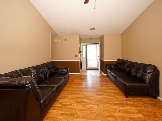 2791 Donner Ave, North Charleston, SC 29406