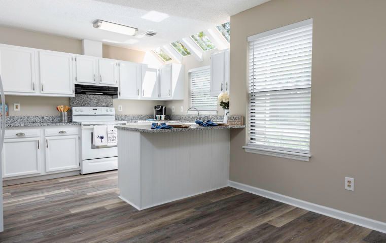 1123 Daffodil Ln, Mount Pleasant, SC 29464