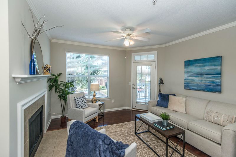 45 Sycamore Ave #525, Charleston, SC 29407