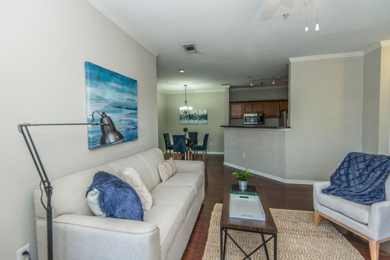 45 Sycamore Ave #525, Charleston, SC 29407