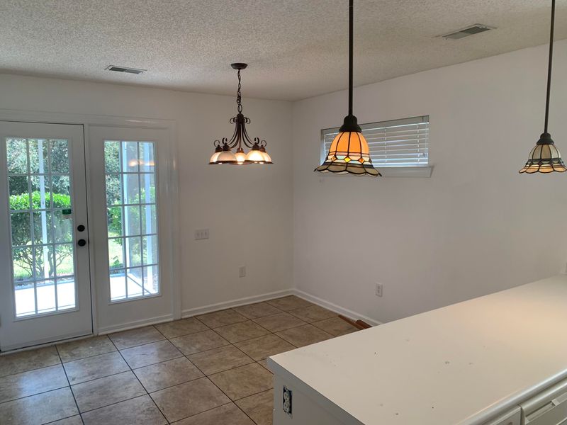 1317 Fenwick Plantation Rd, Johns Island, SC 29455