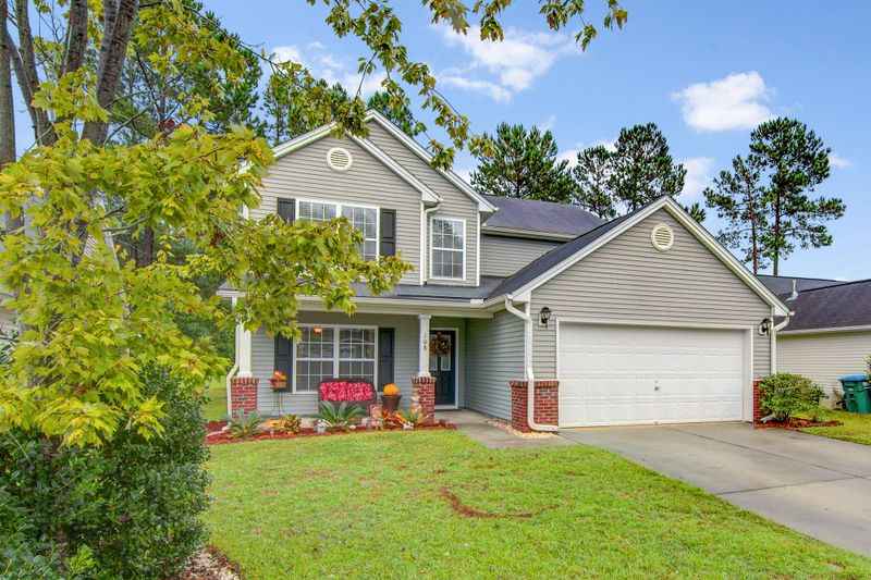 108 Surlington Dr, Ladson, SC 29456