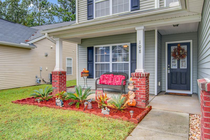 108 Surlington Dr, Ladson, SC 29456