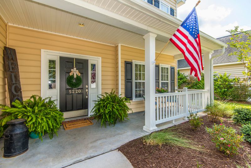 5220 Stonewall Dr, Summerville, SC 29485