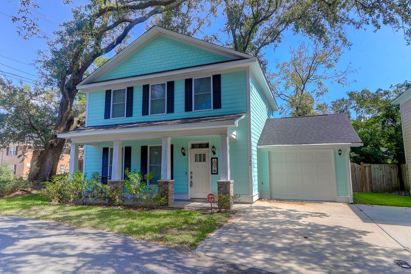 548 Walk Easy Ln, Charleston, SC 29407
