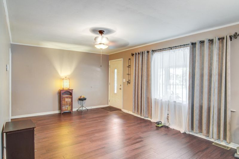 120 Stephanie Cir, Summerville, SC 29483