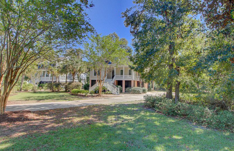 2904 Old Tavern Ct, Mount Pleasant, SC 29466