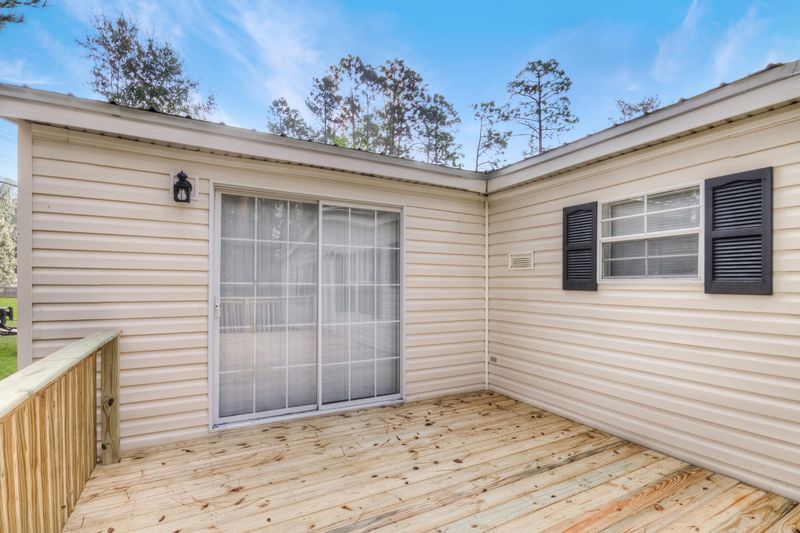 241 W Medina St, Summerville, SC 29483