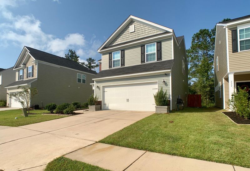 224 Longford Dr, Summerville, SC 29483