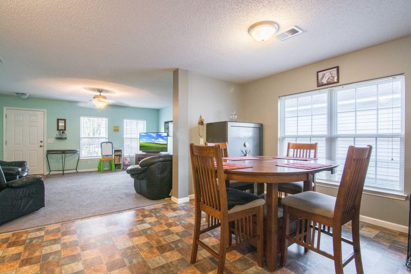 197 Emerald Isle Dr, Moncks Corner, SC 29461