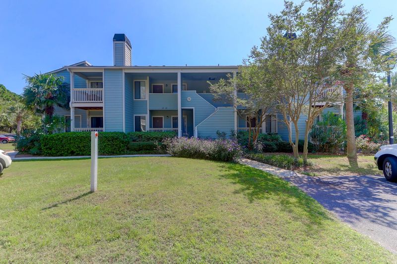 1481 Center St #1601, Mount Pleasant, SC 29464