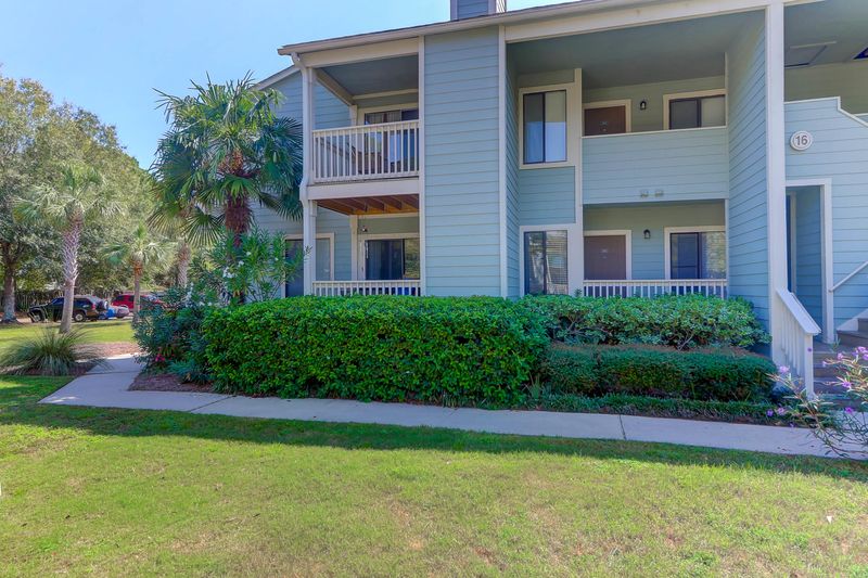 1481 Center St #1601, Mount Pleasant, SC 29464