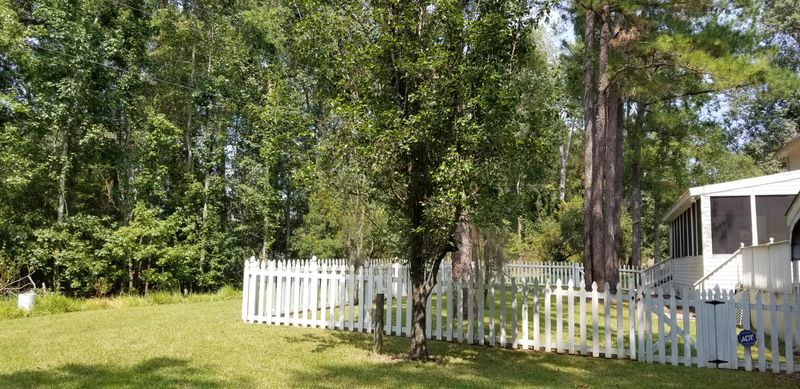 8178 Sherbrooke Ln, North Charleston, SC 29418