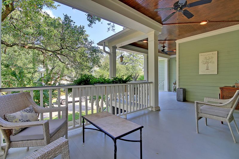 1123 Oak Overhang St, Daniel Island, SC 29492