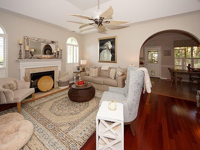 2536 Palmetto Hall Blvd, Mount Pleasant, SC 29466