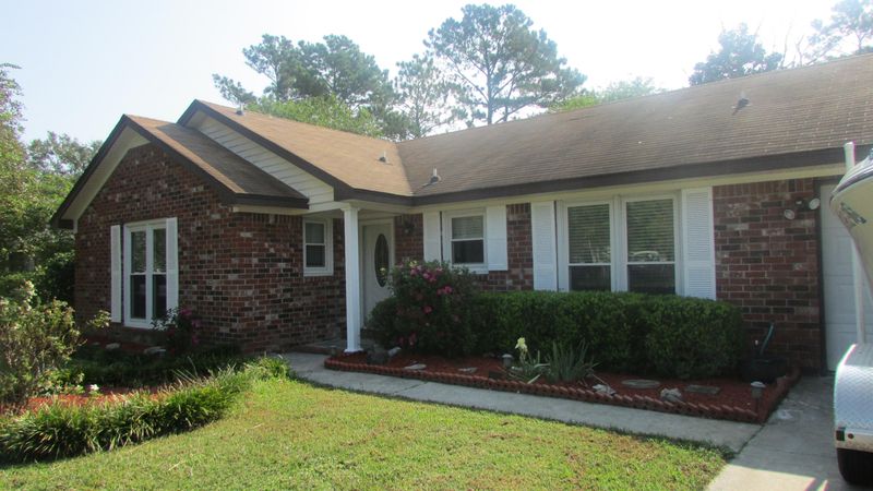 501 Longleaf Rd, Summerville, SC 29486
