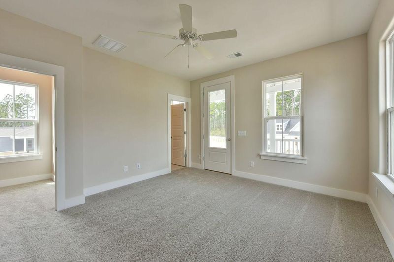 369 Oak Park St, Summerville, SC 29486