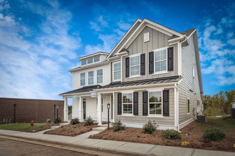 413 Stoneleigh Ln, Moncks Corner, SC 29461