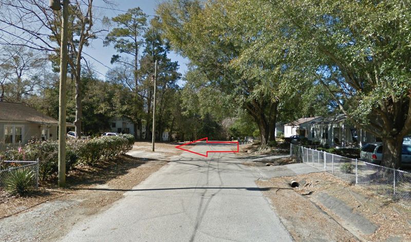 1813 Lisa St, North Charleston, SC 29406