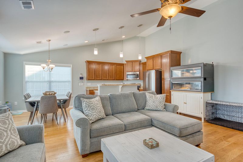 3449 Thorpe Constantine Ave, Johns Island, SC 29455