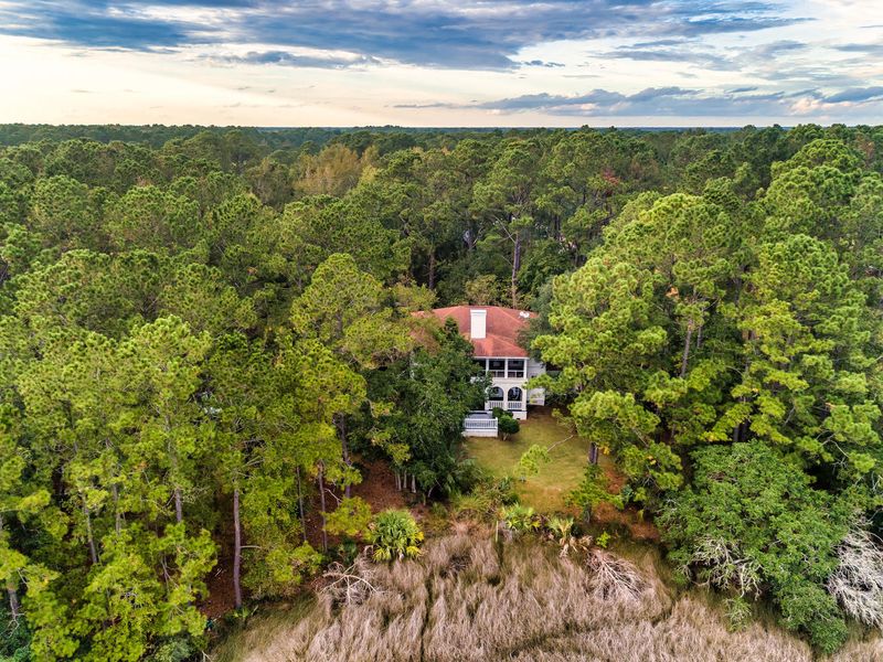 4607 Causey Pond Rd, Mount Pleasant, SC 29429