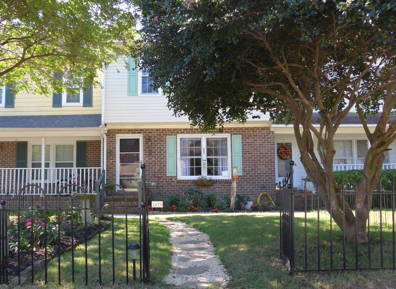 1429 Brockman Cir, Charleston, SC 29412
