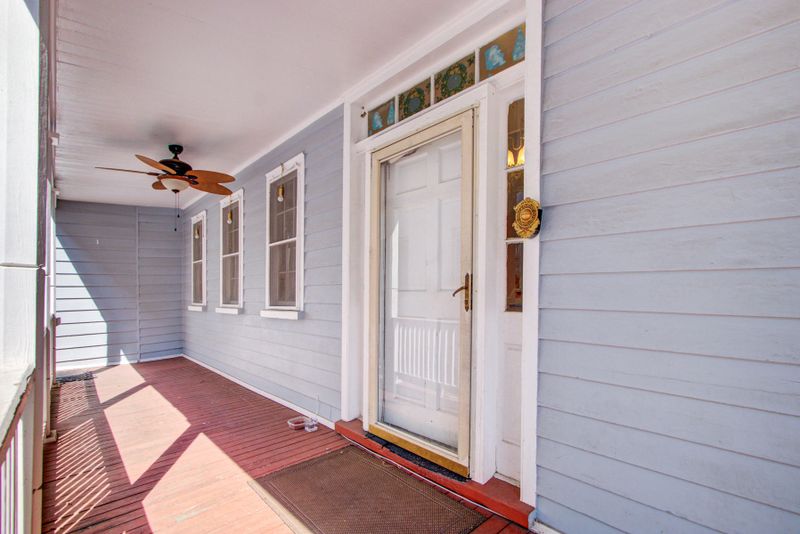 46 South St, Charleston, SC 29403