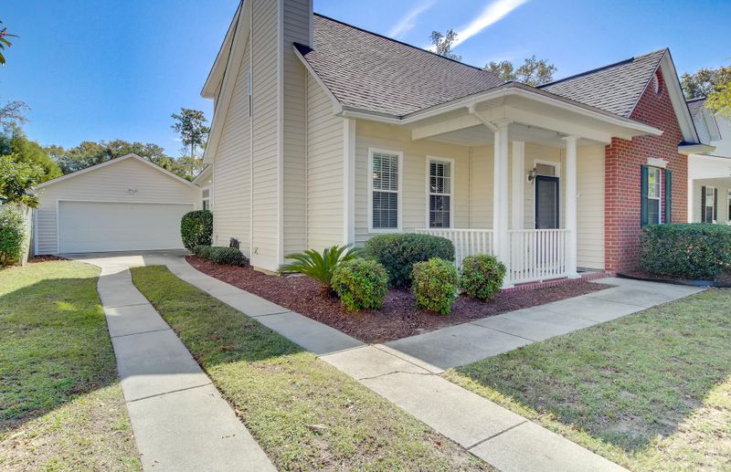 2417 Fulford Ct, Mount Pleasant, SC 29466