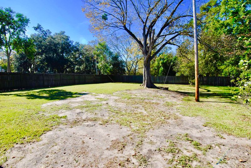 105 Library St, Moncks Corner, SC 29461