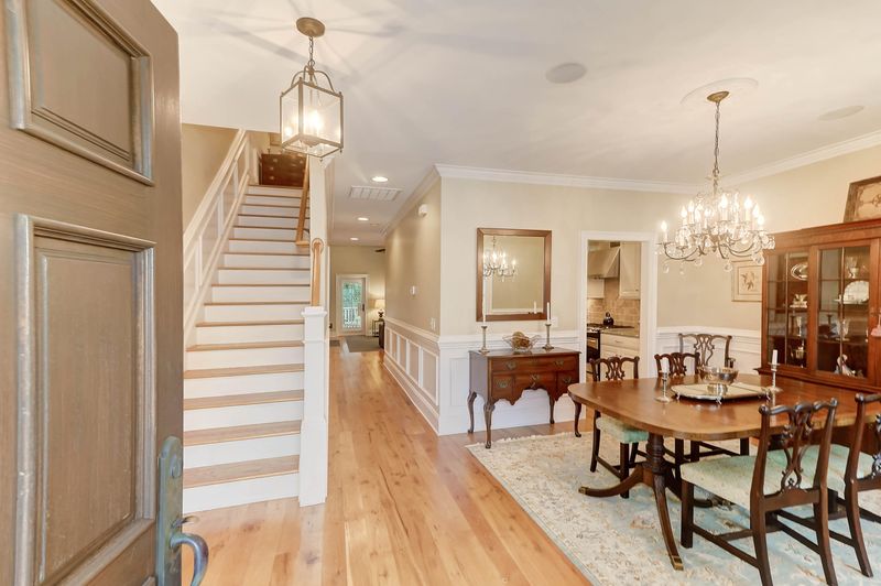 1124 Phillips Park Dr, Mount Pleasant, SC 29464