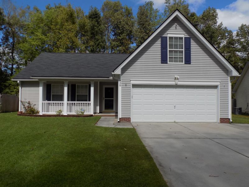 438 Ashburton Dr, Goose Creek, SC 29445
