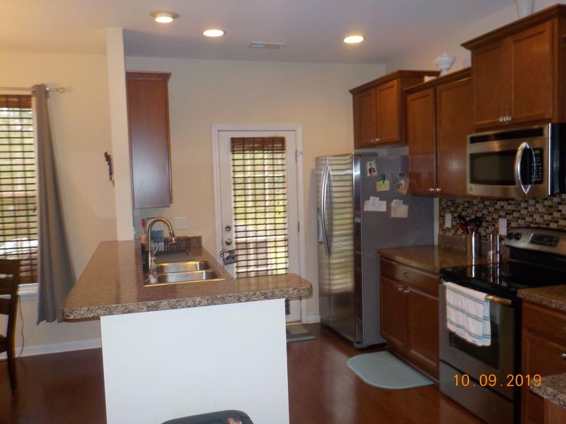 2494 Stadium Dr, North Charleston, SC 29406