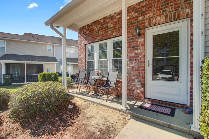 210 Jackson St, Goose Creek, SC 29445