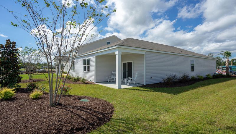 327 Mincy St, Moncks Corner, SC 29461