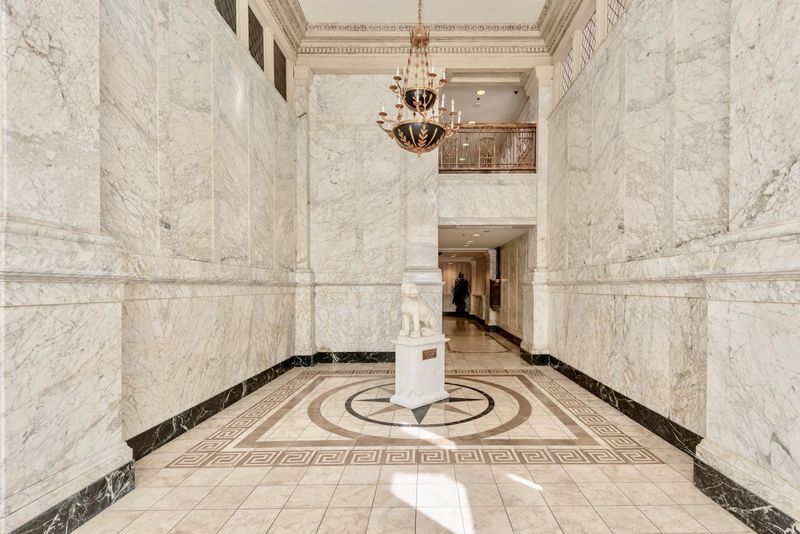 18 Broad St #502, Charleston, SC 29401