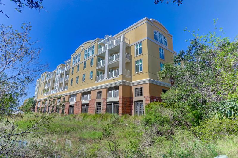 4013 Old Bridgeview Ln, Charleston, SC 29403