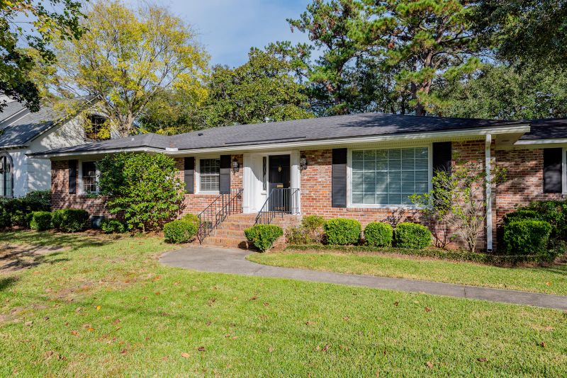1512 Fairway Dr, Charleston, SC 29412