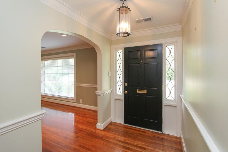 1512 Fairway Dr, Charleston, SC 29412