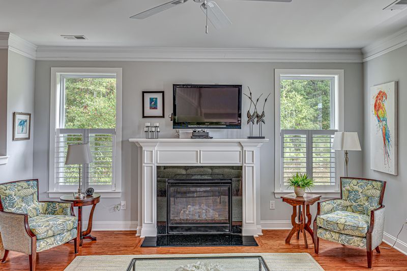 2867 Moonbeam Dr, Johns Island, SC 29455