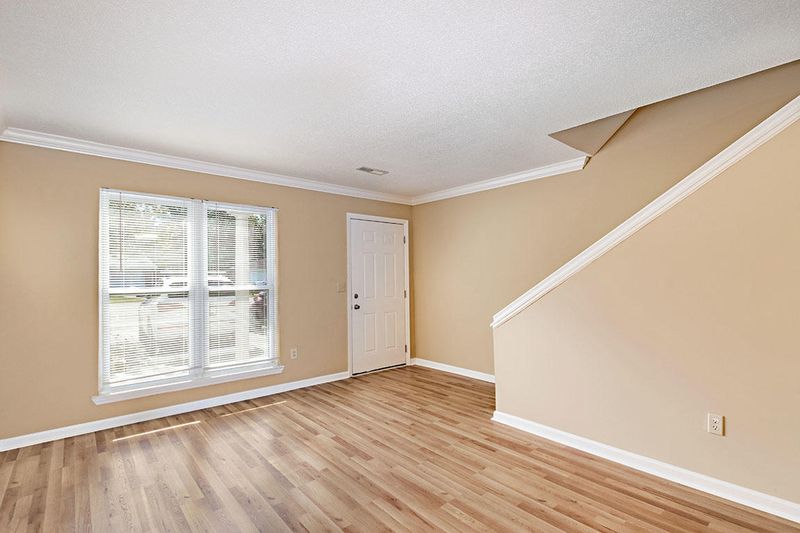 1735 Boone Hall Dr #K7, Charleston, SC 29407