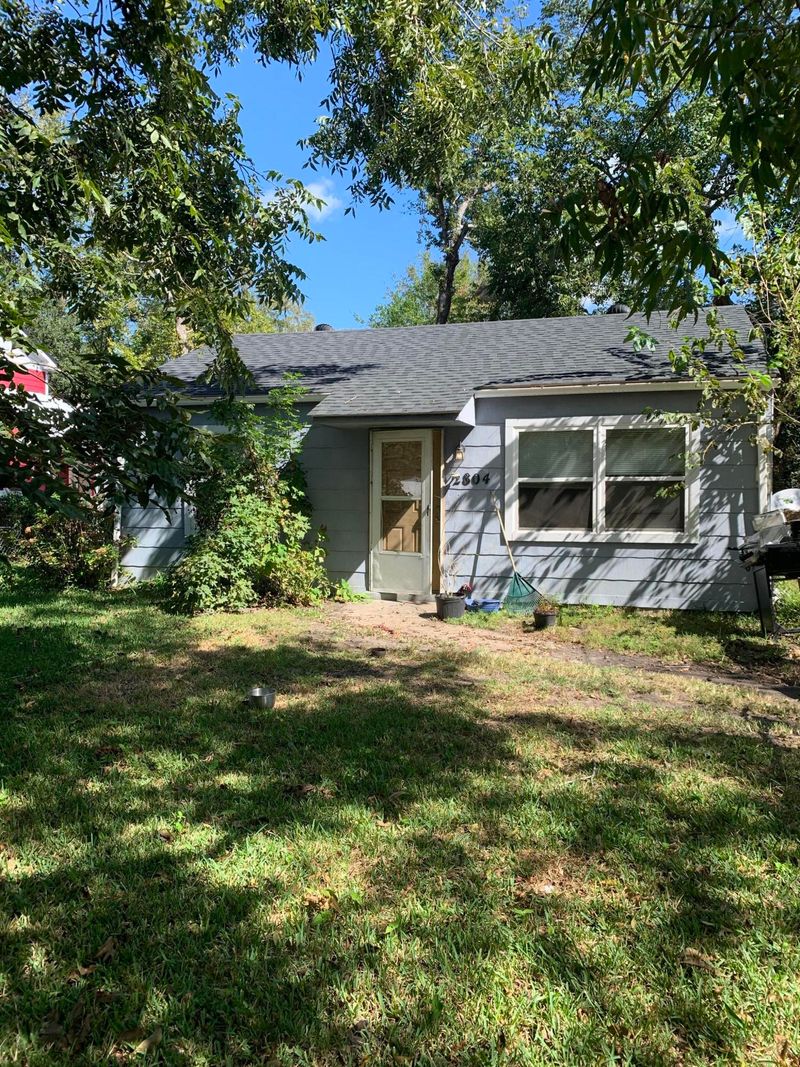 2804 Peacock Ave, North Charleston, SC 29405
